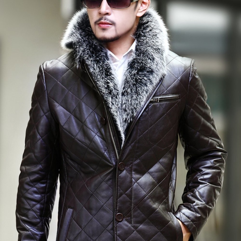 Men's Genuine Sheepskin Leather Jackets With Real Detachable Soft Silver Fox Fur